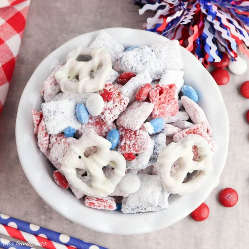 Patriotic Puppy Chow