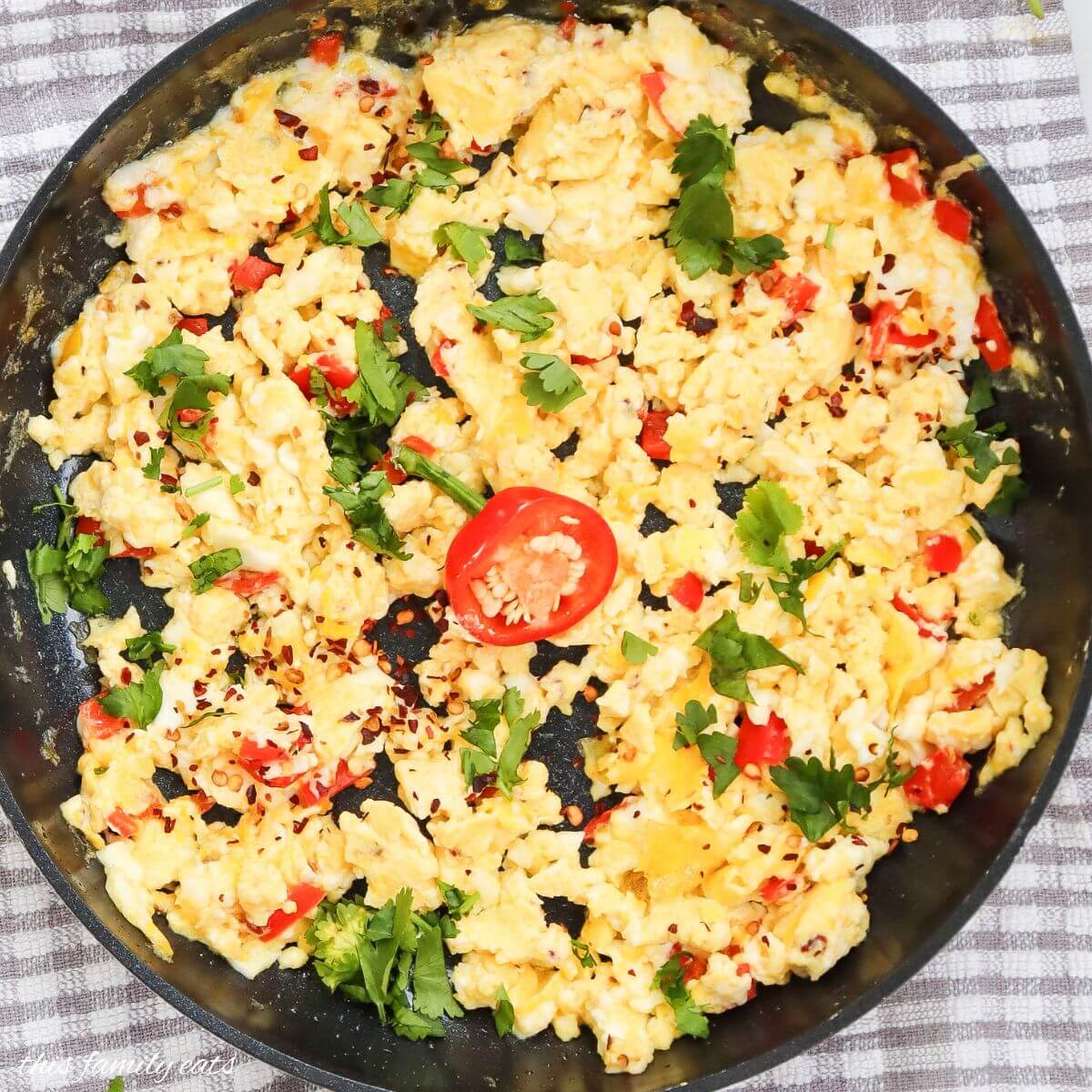 How to make fiesta scrambled eggs in pan