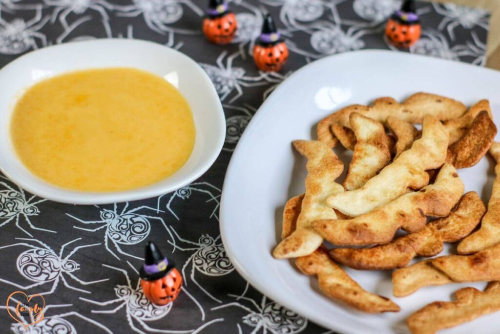 Air Fryer Bat Chips and Cheese Dip