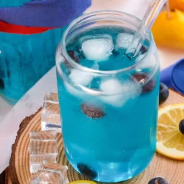Blue Curacao Lemonade Mocktail