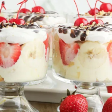 Mini Banana Split Trifles