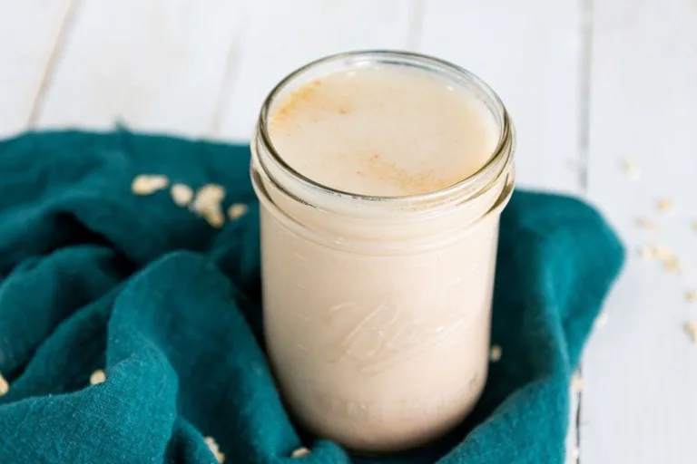 Homemade Vegan Oat Milk