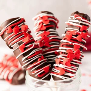 Valentine’s Day Marshmallow Pops