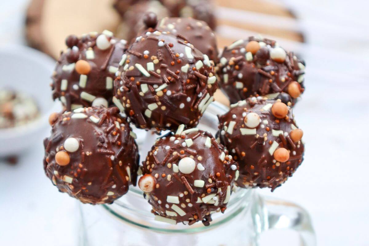 homemade cake pops easy