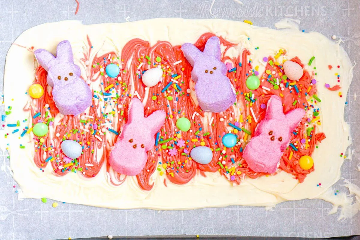 How to Decorate Easter Peeps Bark